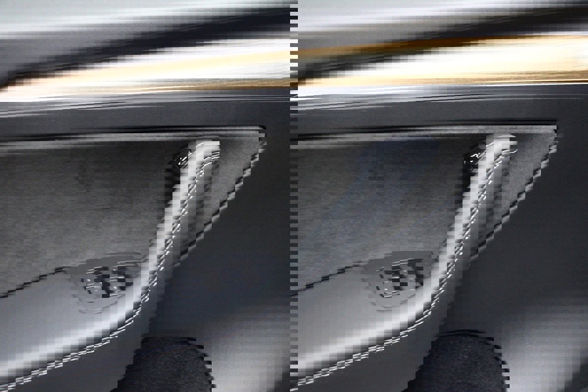 Used 2022 Tesla Model Y Performance image 13