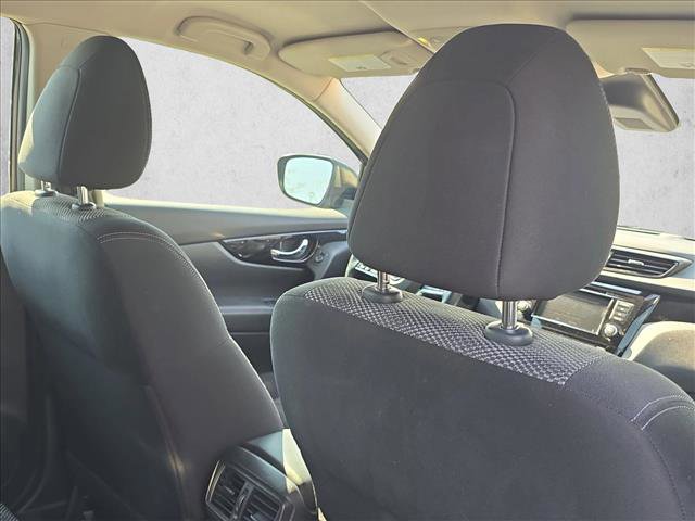 Used 2019 Nissan Rogue Sport SV w/ Technology Package image 20