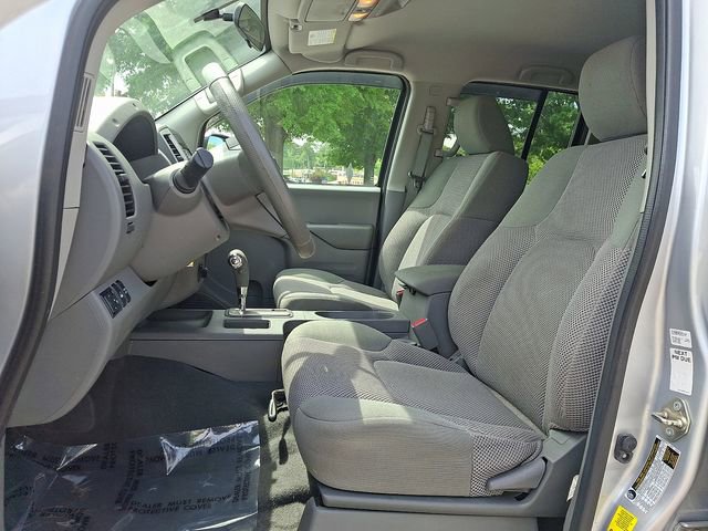 Used 2019 Nissan Frontier SV image 15