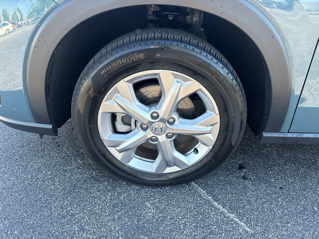 Certified 2024 Honda HR-V LX image 11