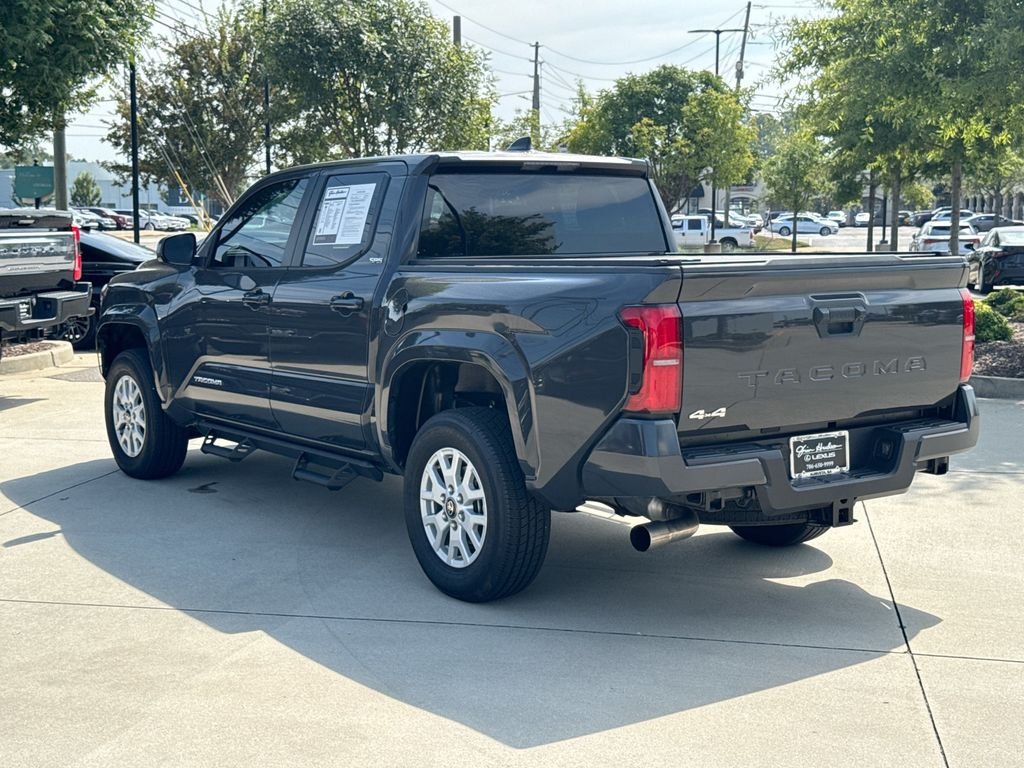 Used 2025 Toyota Tacoma SR5 AWD/4WD image 6