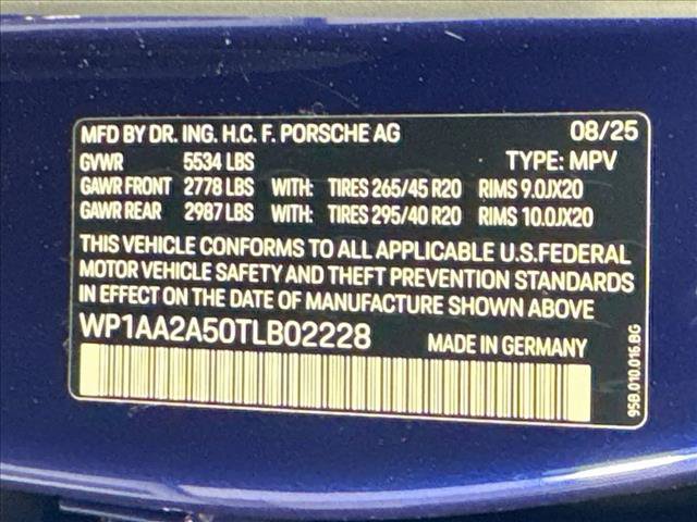Certified 2026 Porsche Macan AWD/4WD image 27