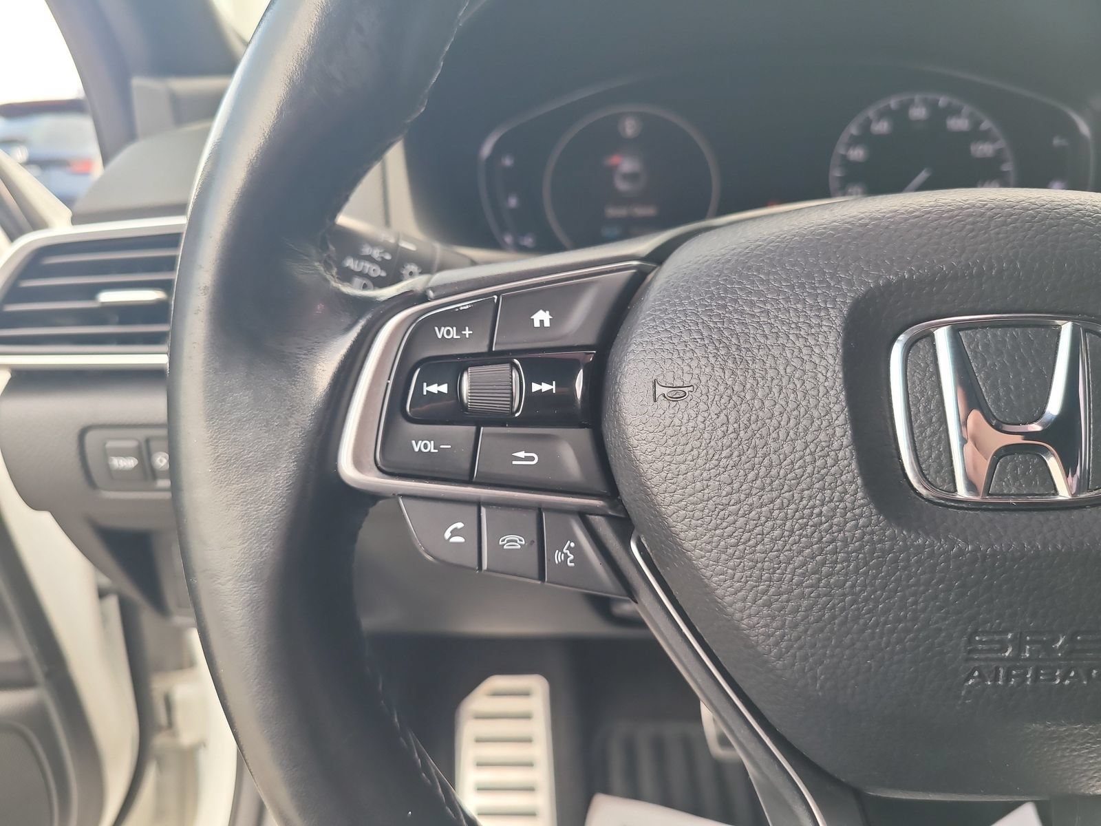 Used 2020 Honda Accord Sport image 14
