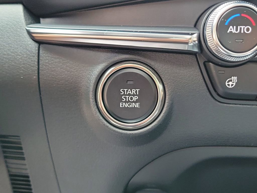 New 2026 MAZDA MAZDA3 Hatchback w/Premium Plus Pkg image 26