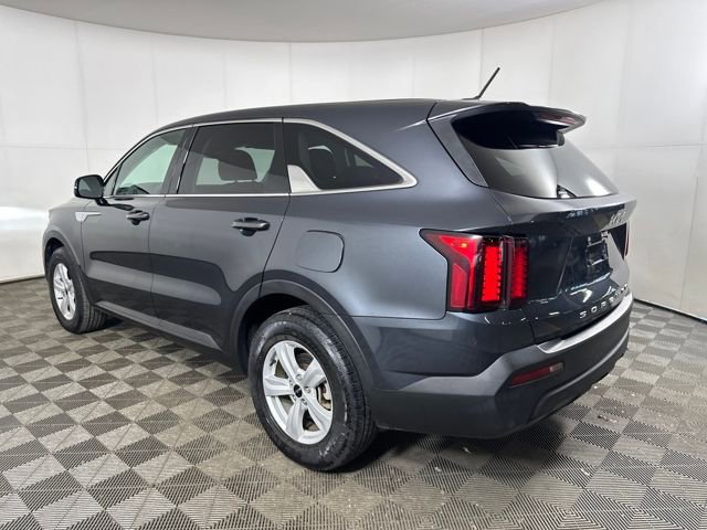 Used 2022 Kia Sorento LX FWD image 5