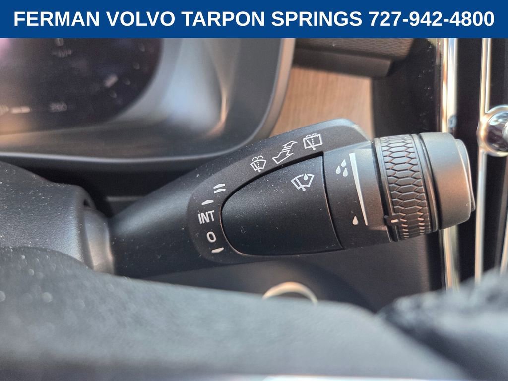 New 2026 Volvo XC40 B4 Plus w/ Protection Package Premier image 32