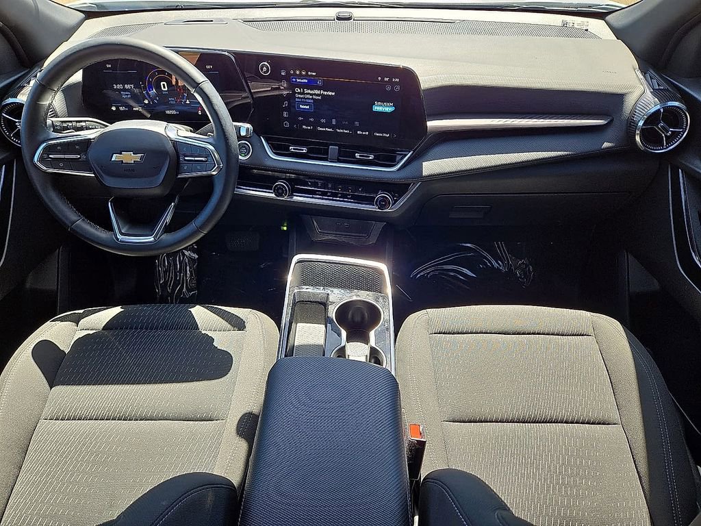 Used 2025 Chevrolet Equinox LT AWD/4WD image 15
