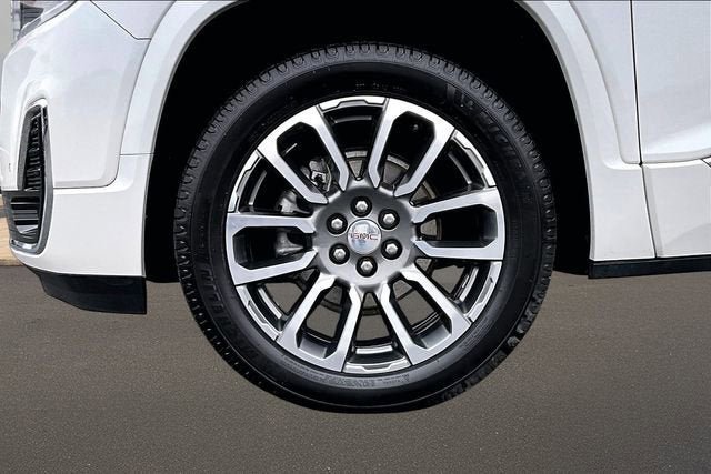 Used 2022 GMC Acadia Denali AWD/4WD image 8