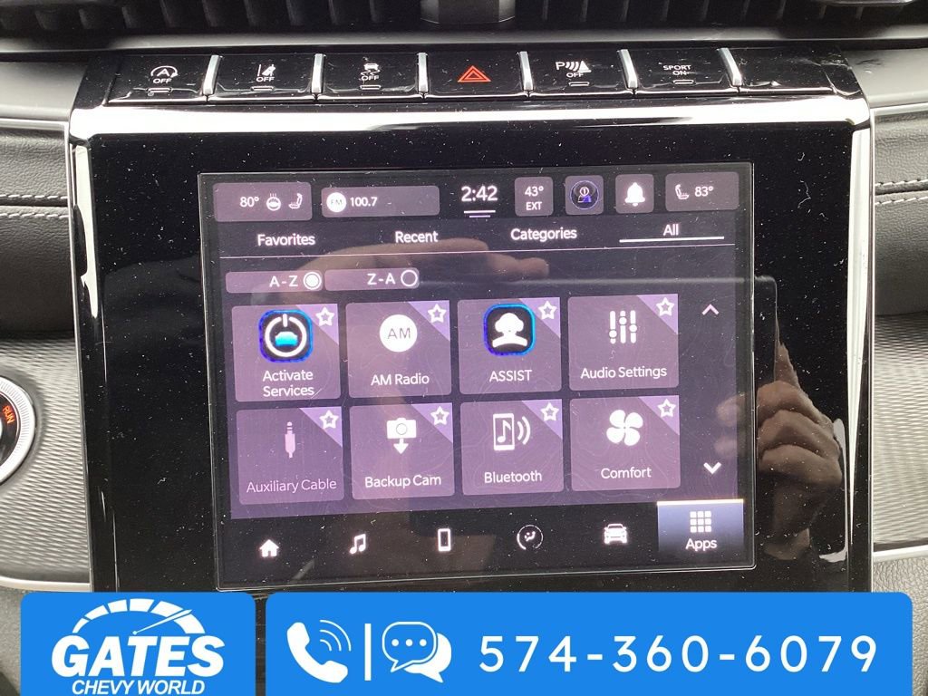 Used 2025 Jeep Grand Cherokee L Altitude image 3