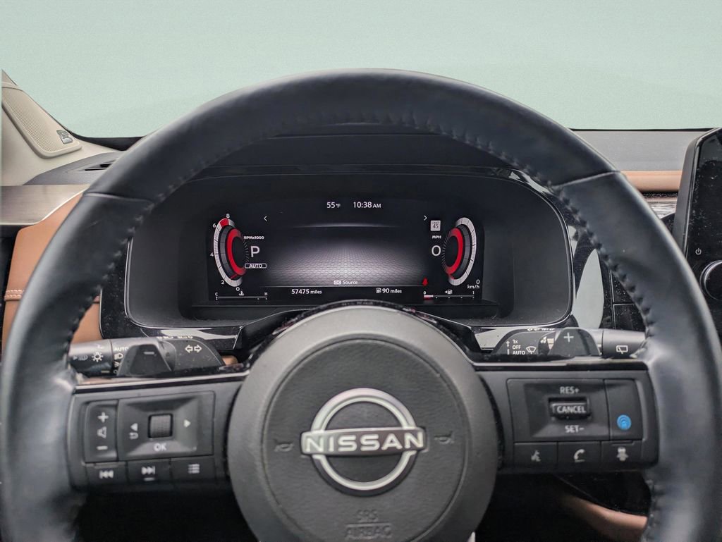 Used 2023 Nissan Pathfinder Platinum w/ Cargo Package image 16