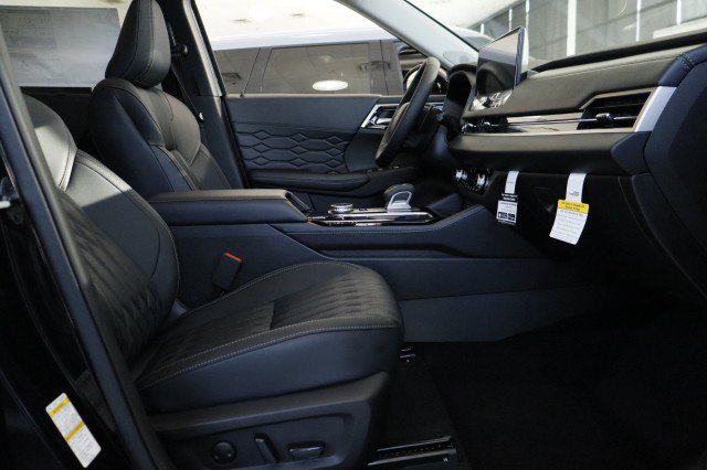 New 2026 Mitsubishi Outlander SEL AWD/4WD image 19