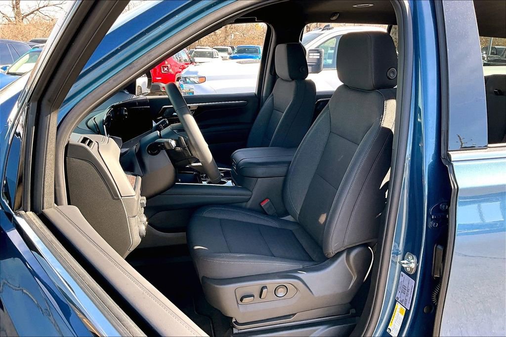 New 2026 Chevrolet Tahoe LS w/ LPO, Dark Essentials Package image 9