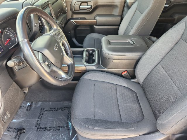 Used 2022 Chevrolet Silverado 1500 LT Trail Boss w/ Bed Protection Package AWD/4WD image 4