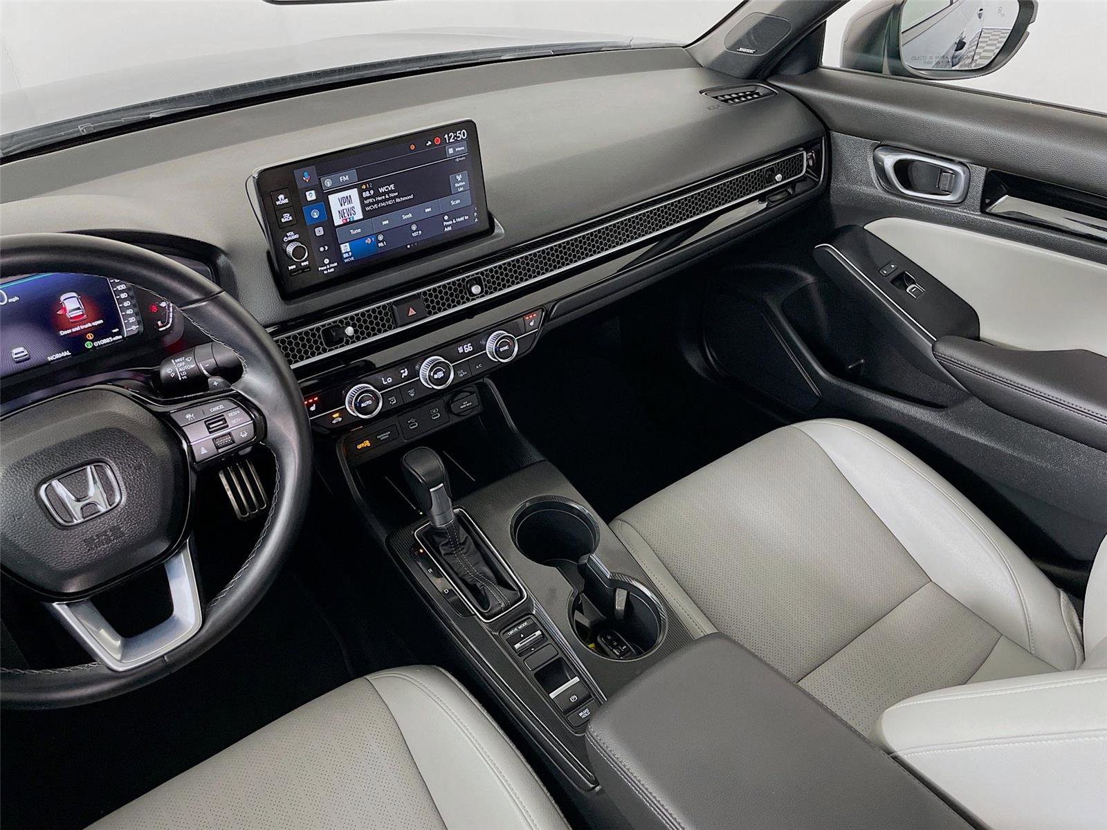 Used 2025 Honda Civic Sport Touring image 29