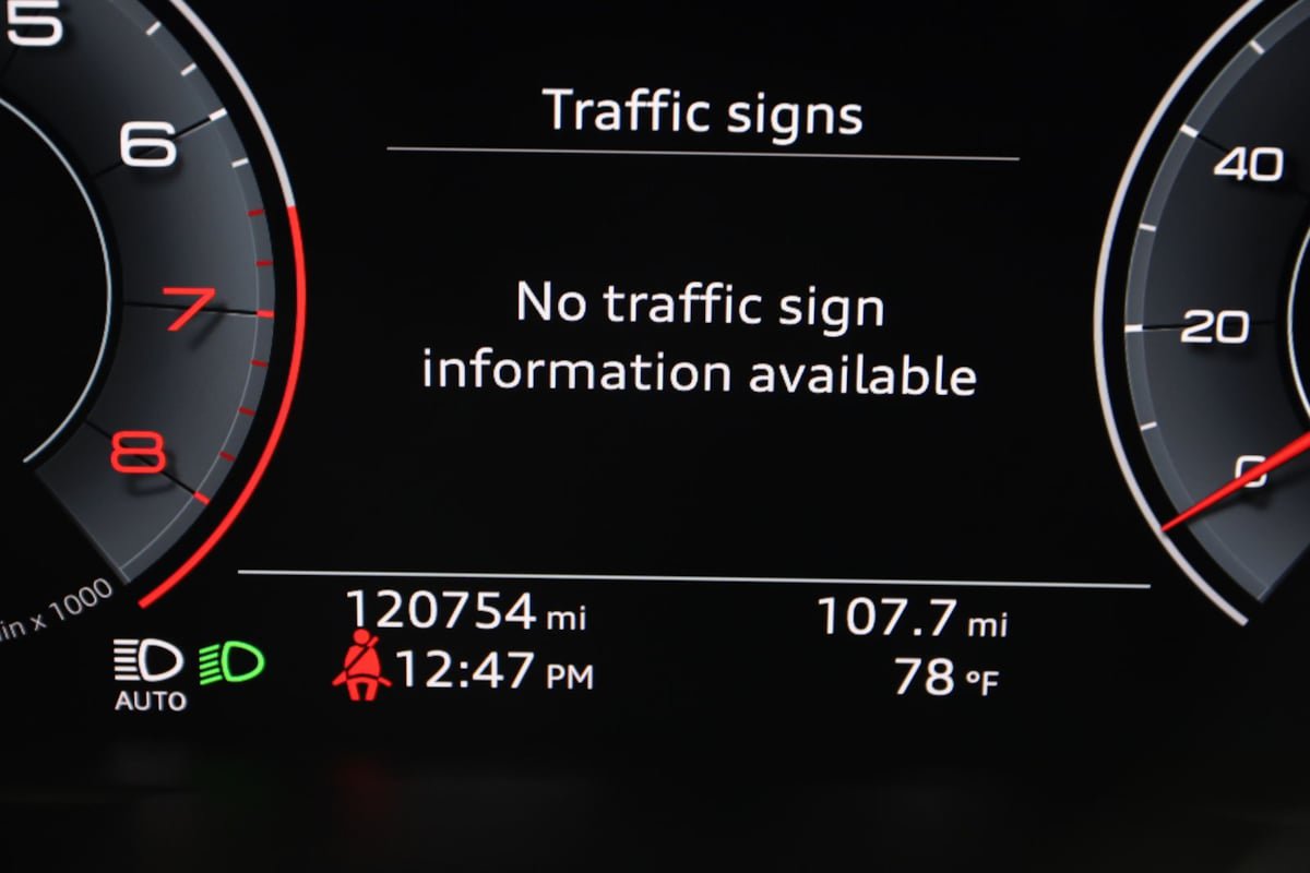 Used 2019 Audi A6 3.0T Premium Plus w/ Premium Plus Package AWD/4WD image 38