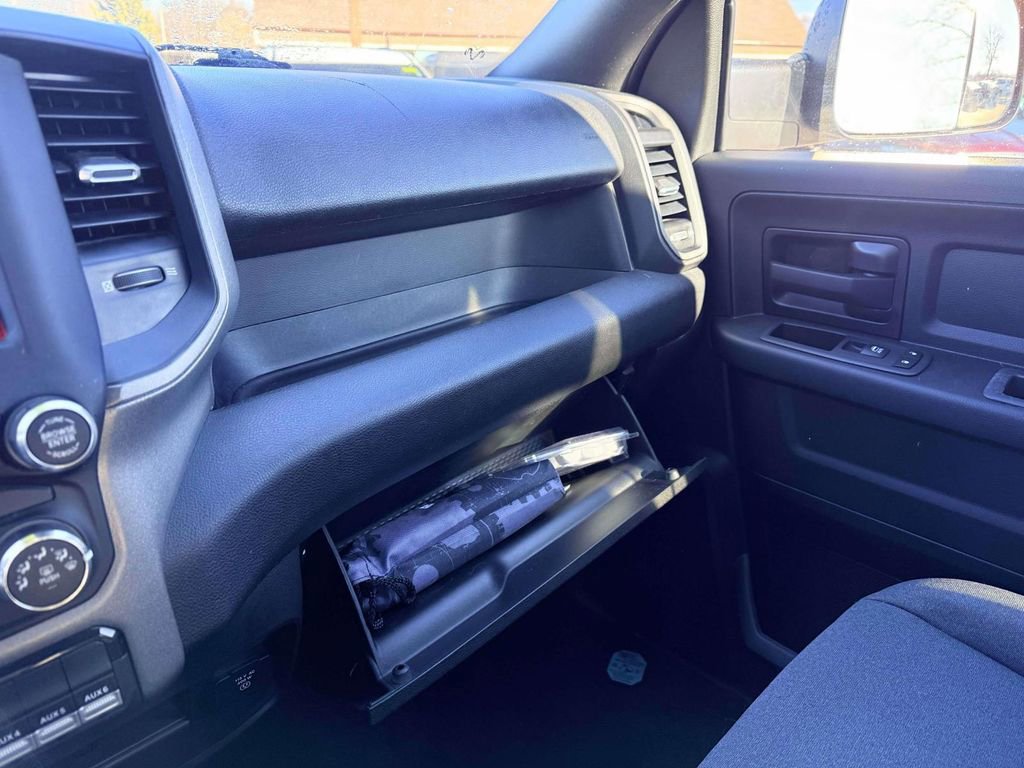 Used 2022 RAM 3500 Tradesman image 25