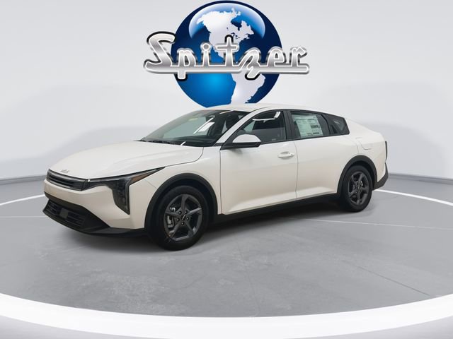 New 2026 Kia K4 LXS image 3