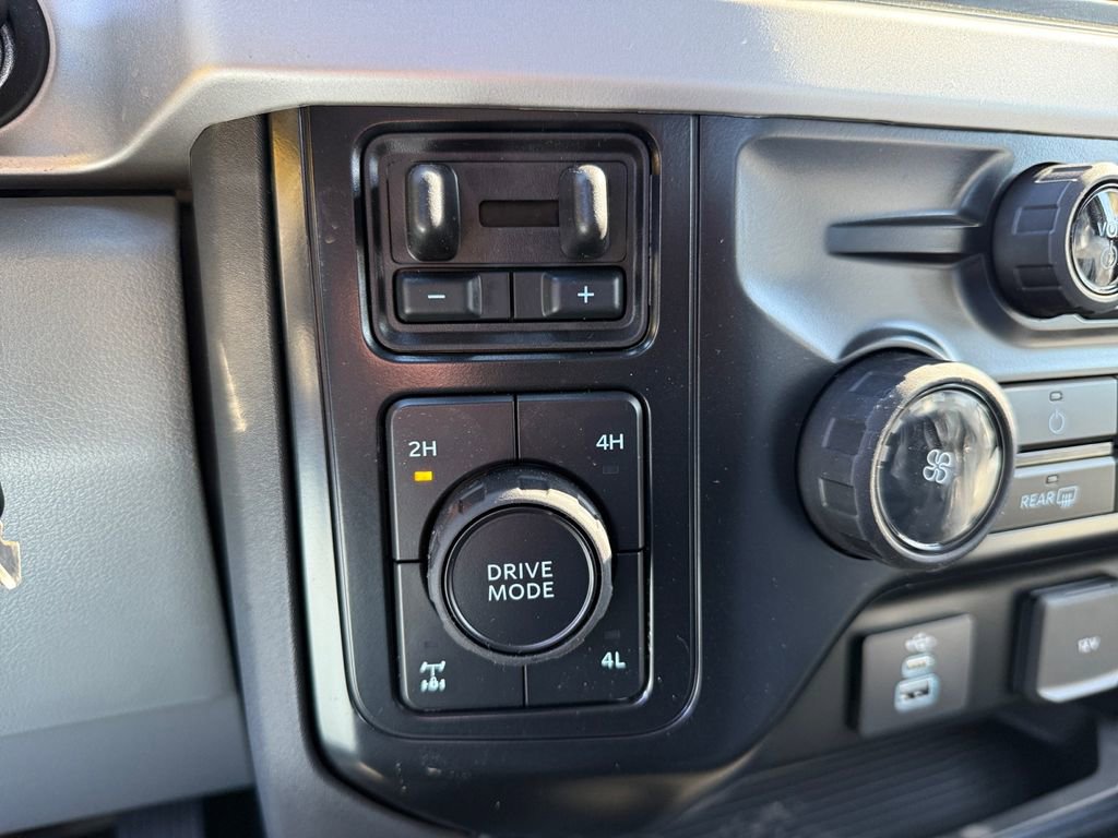 New 2026 Ford F350 XL w/ XL Chrome Package image 22