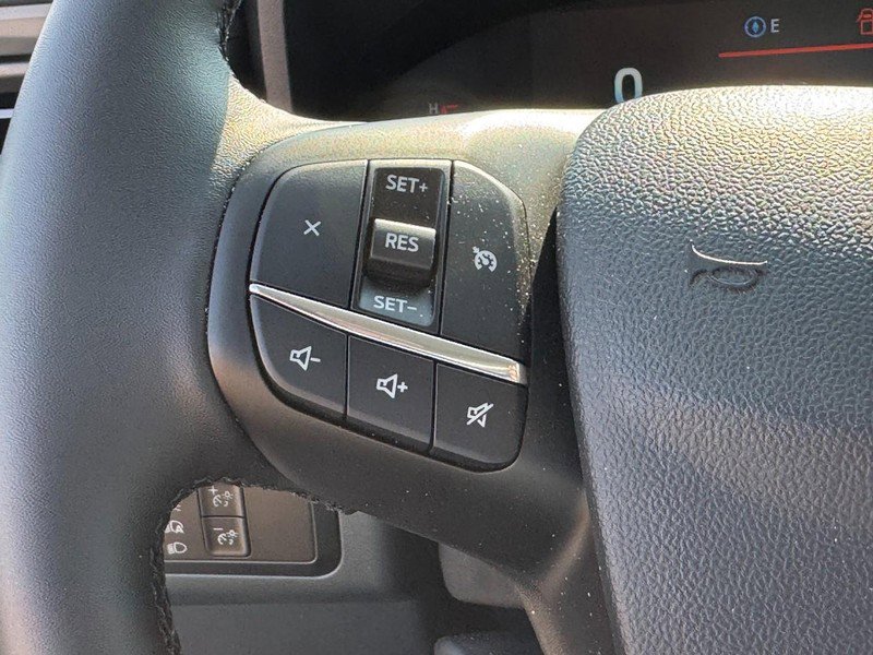 New 2025 Ford Maverick XLT w/ XLT Luxury Package image 18