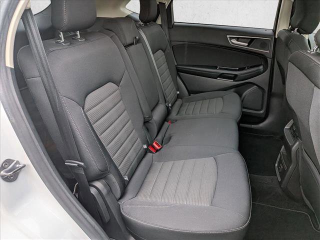 Used 2018 Ford Edge SEL FWD image 18