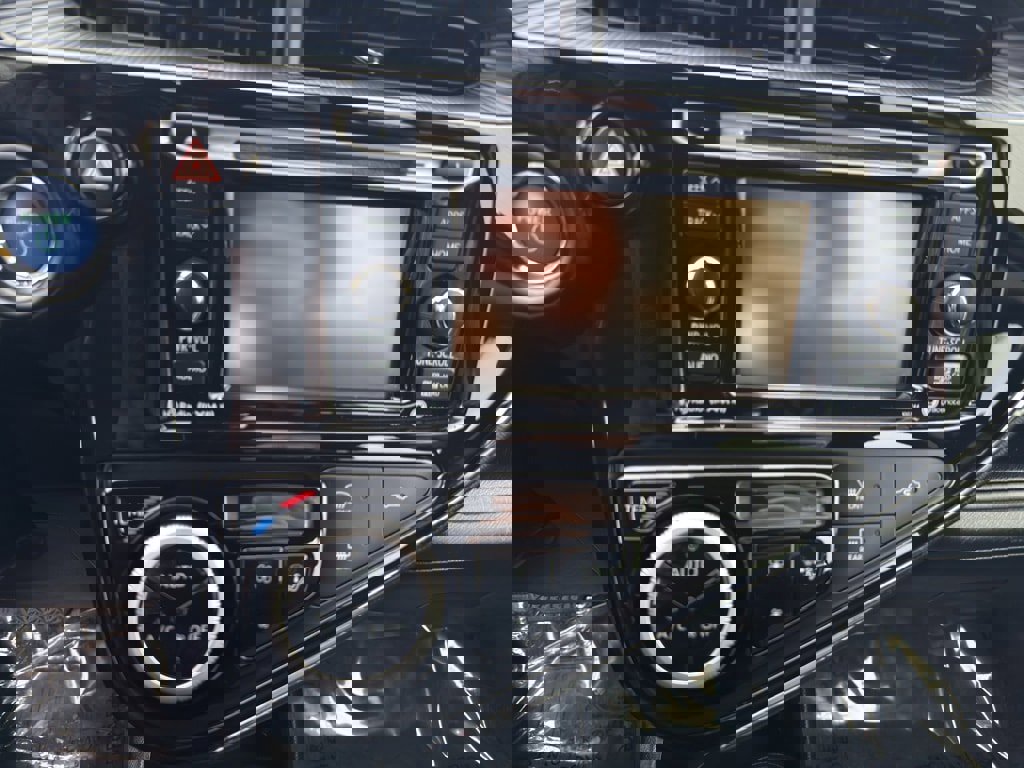 Used 2018 Toyota Prius C Three image 16