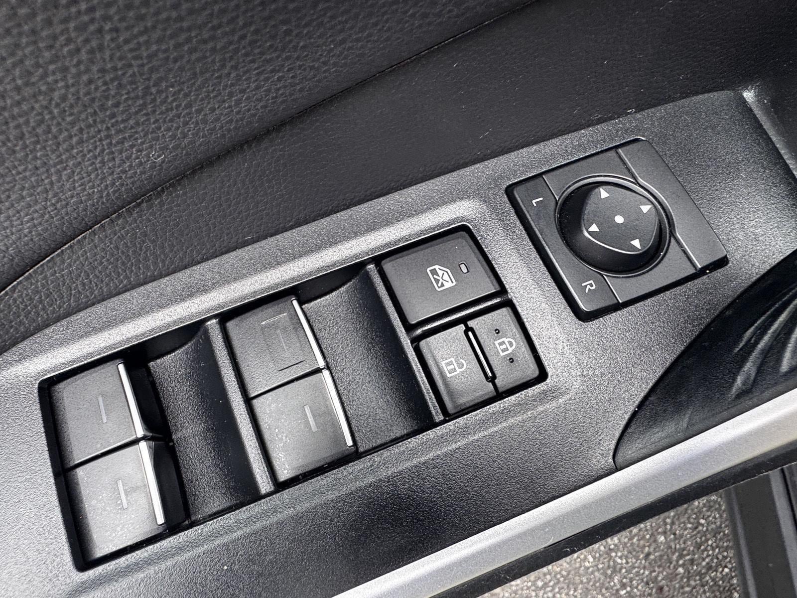 Used 2023 Toyota RAV4 Limited AWD/4WD image 19