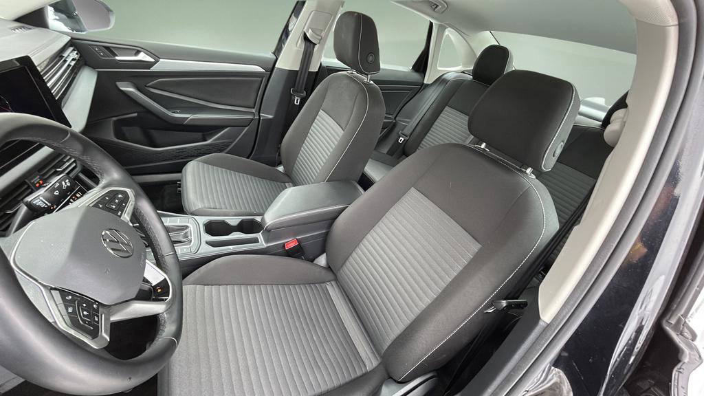 Used 2025 Volkswagen Jetta S image 16