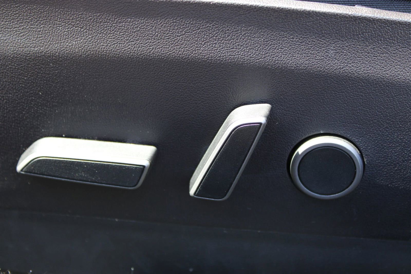 Used 2022 Tesla Model 3 Long Range image 11