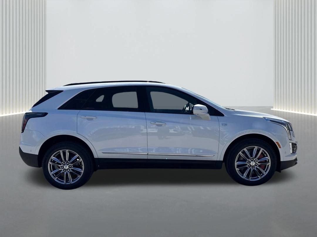 New 2026 Cadillac XT5 Sportv AWD/4WD video 4