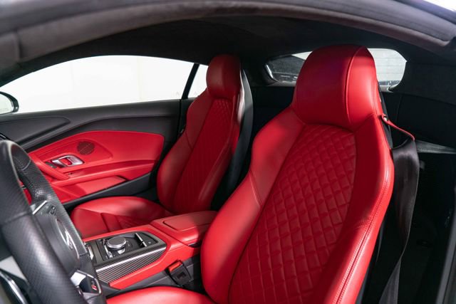 Used 2017 Audi R8 V10 plus image 15