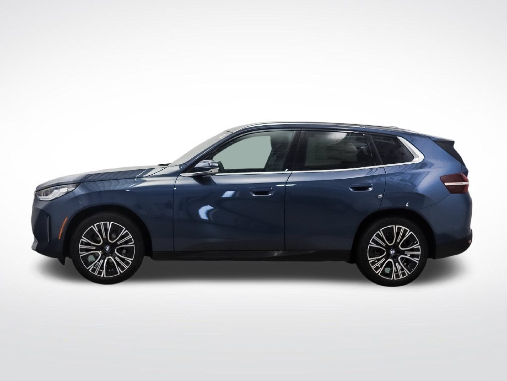 New 2026 BMW X3 xDrive30i w/ Premium Package AWD/4WD image 2
