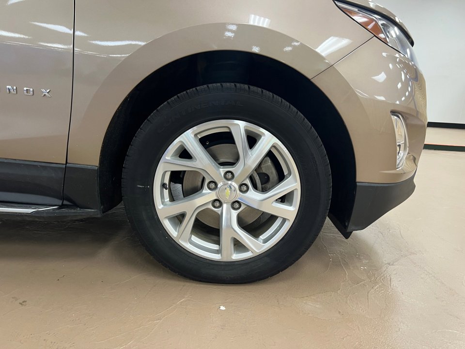 Used 2018 Chevrolet Equinox LT image 29