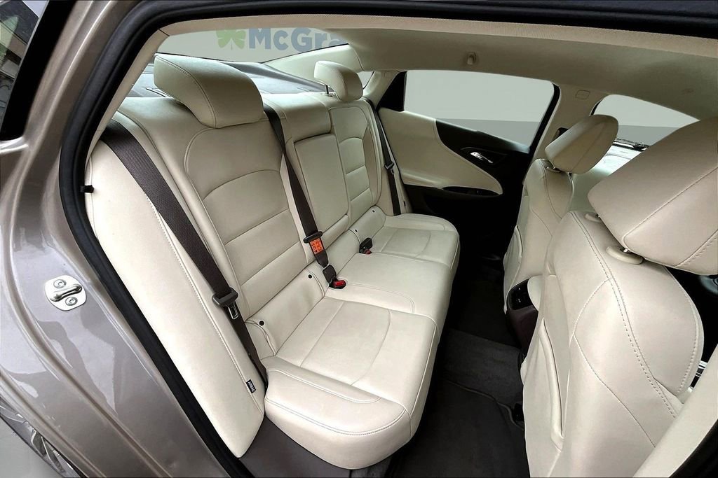 Used 2024 Chevrolet Malibu LT image 24