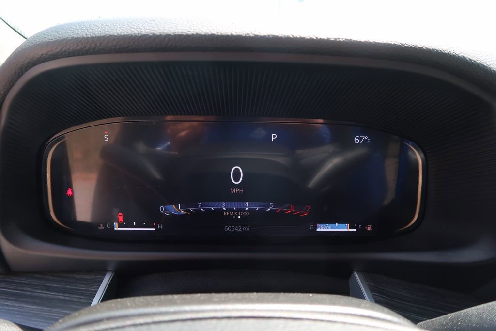 Used 2024 Jeep Wagoneer L Series II image 21