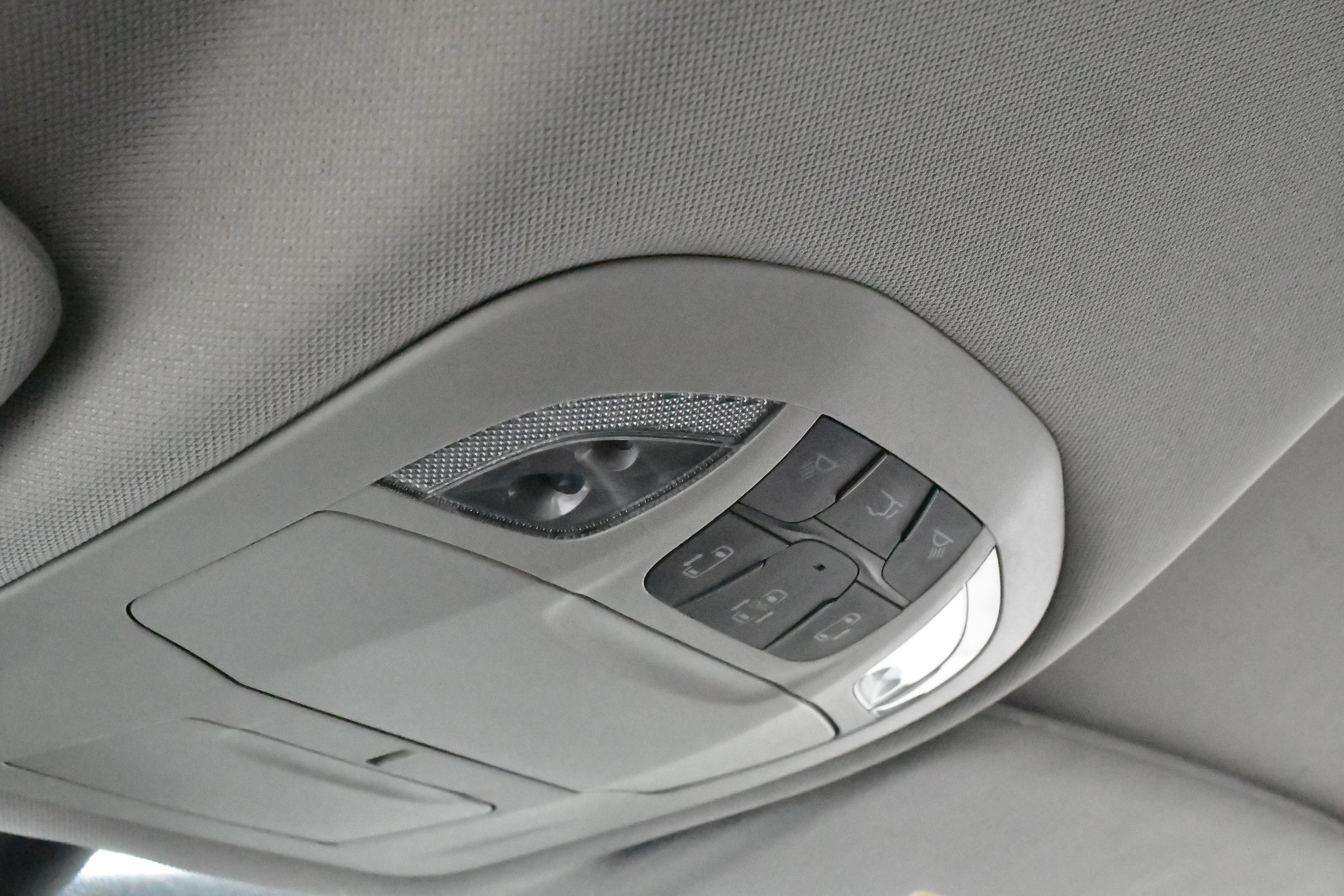 Used 2023 Chrysler Pacifica Limited image 60