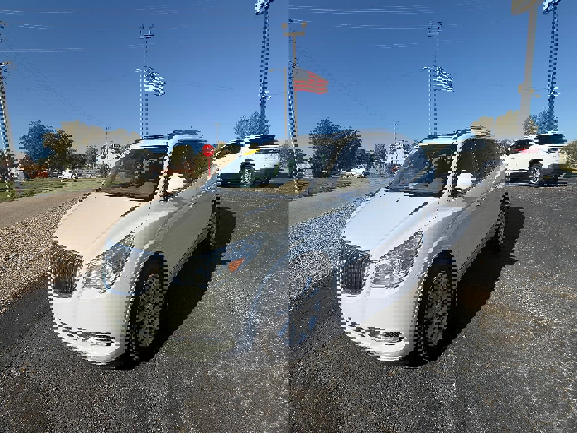 Used 2016 Buick Enclave Premium w/ Experience Buick Package image 2