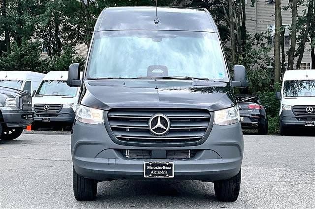 New 2026 Mercedes-Benz Sprinter 2500 image 3