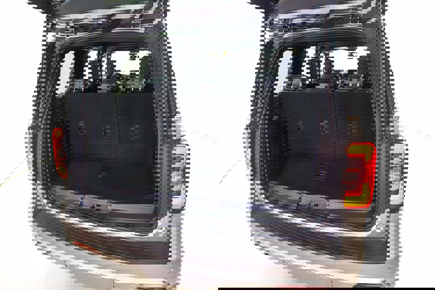 Used 2024 Ford Expedition Platinum image 35