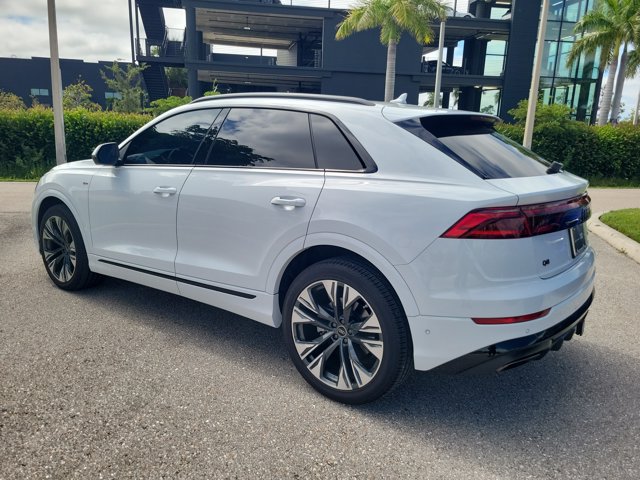 Used 2026 Audi Q8 Premium Plus w/ Premium Plus Package AWD/4WD image 5