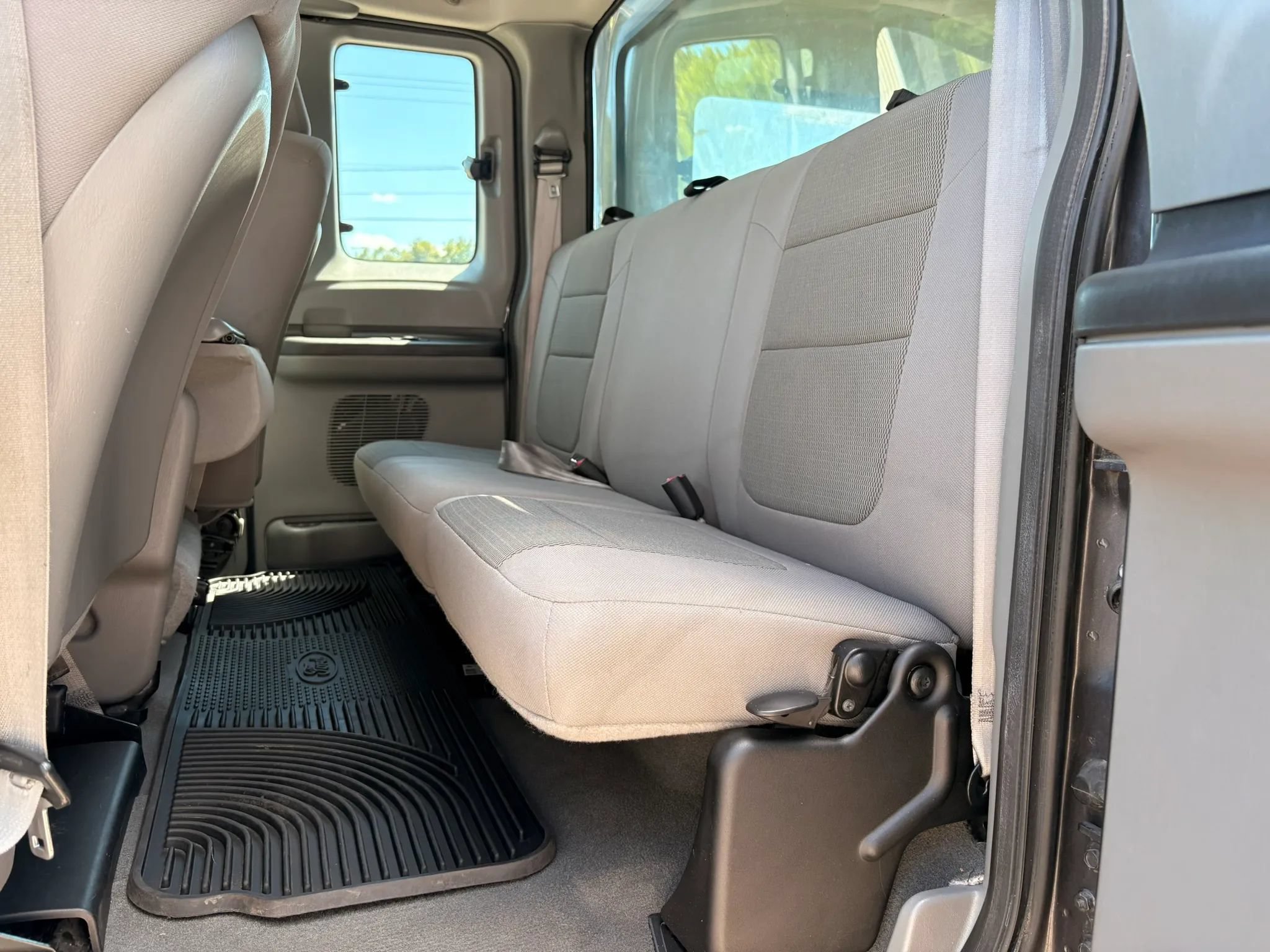 Used 2006 Ford F250 Lariat AWD/4WD image 14