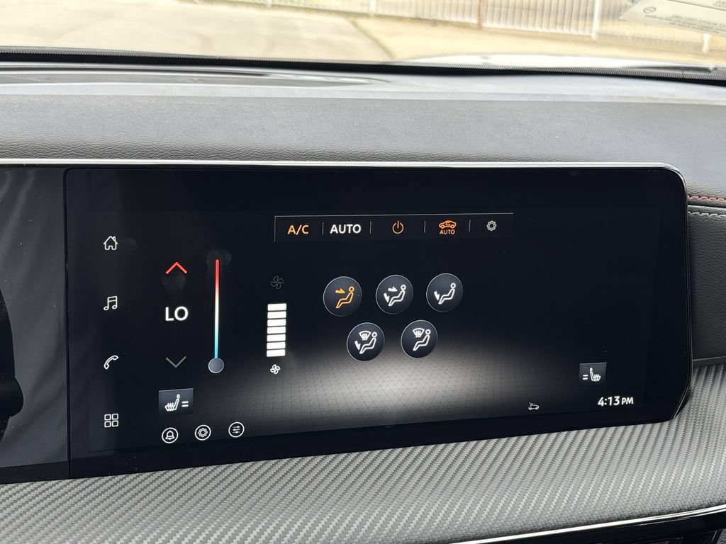 New 2026 Nissan Kicks SR w/ Cold Weather Package FWD image 16