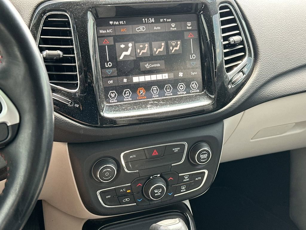Used 2019 Jeep Compass Limited FWD image 14