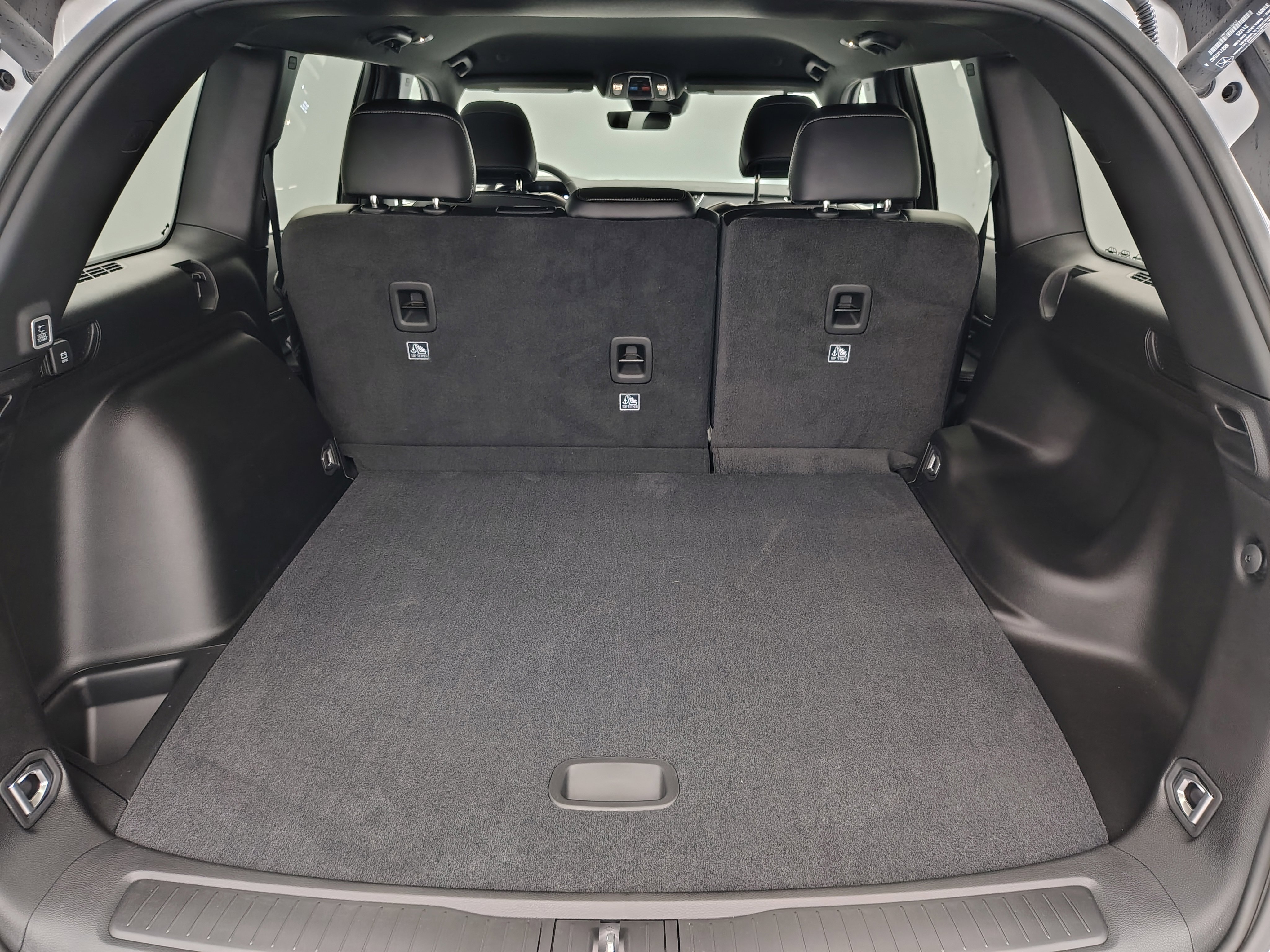 New 2025 Jeep Grand Cherokee Altitude image 13