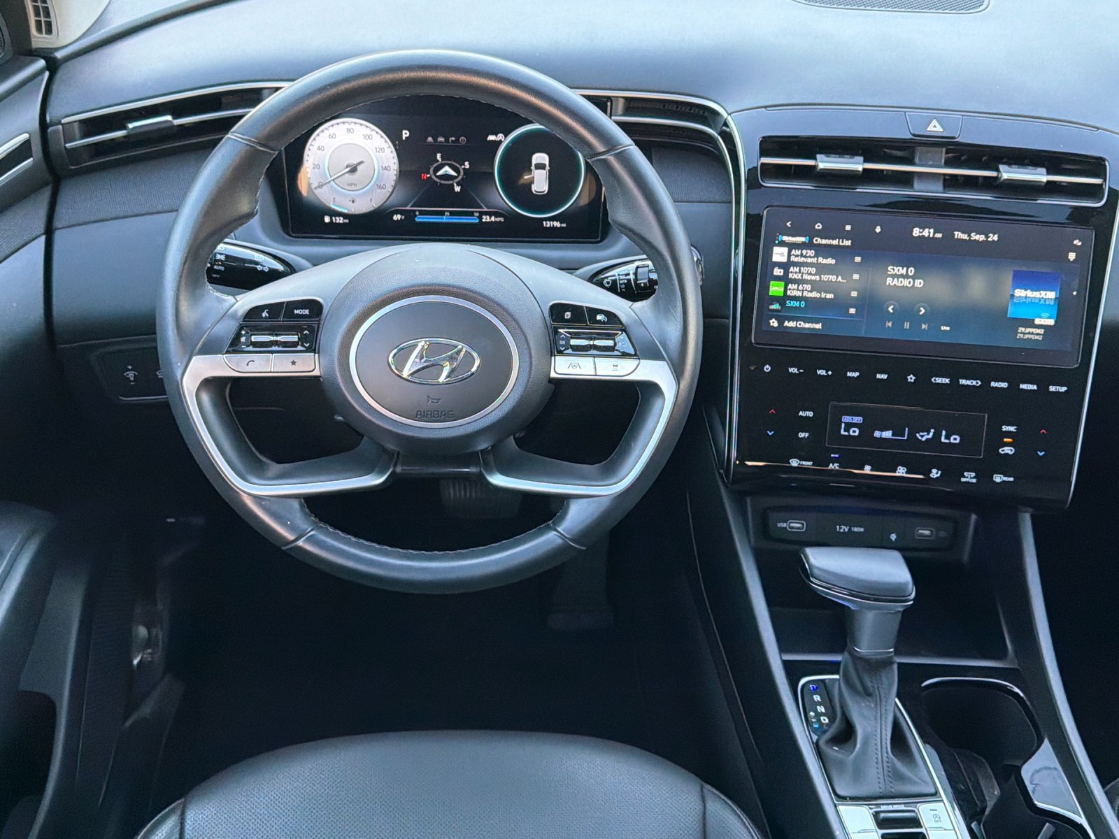 Certified 2024 Hyundai Tucson SEL w/ Convenience Package FWD image 13
