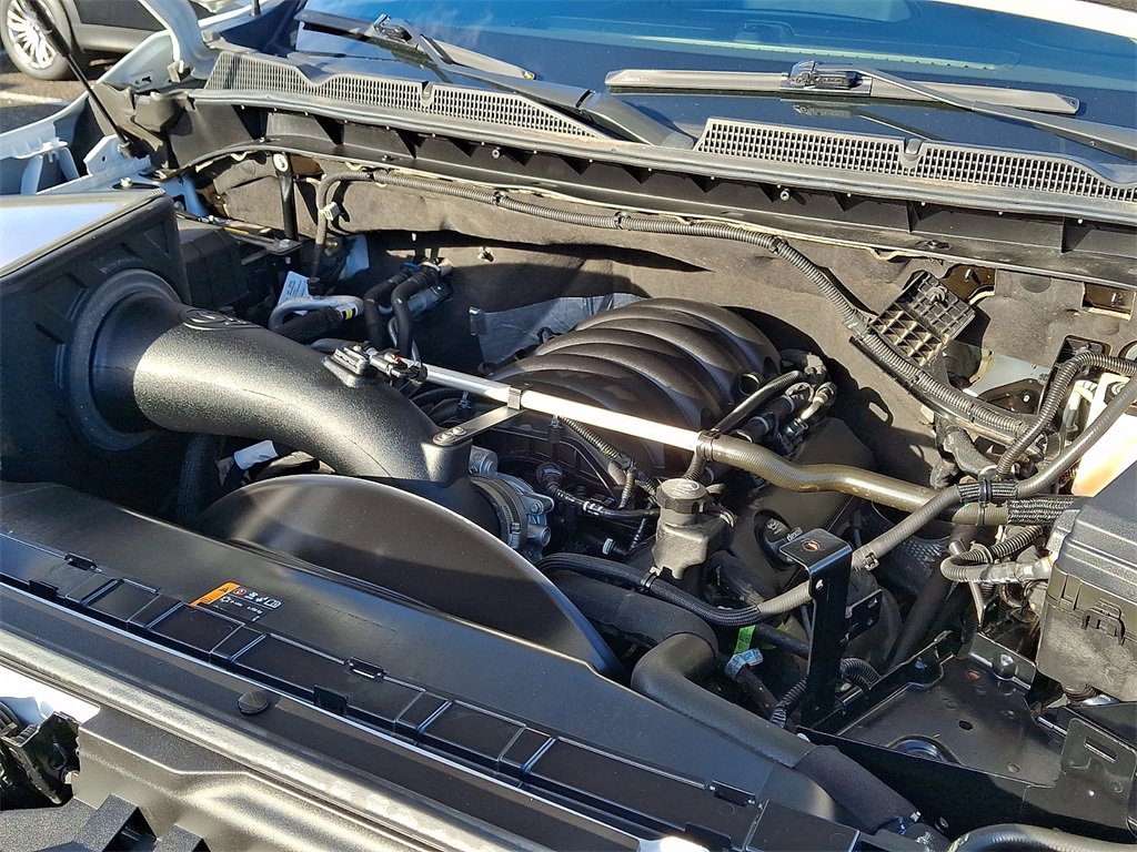 Used 2023 GMC Sierra 2500 SLT w/ SLT Premium Package image 29