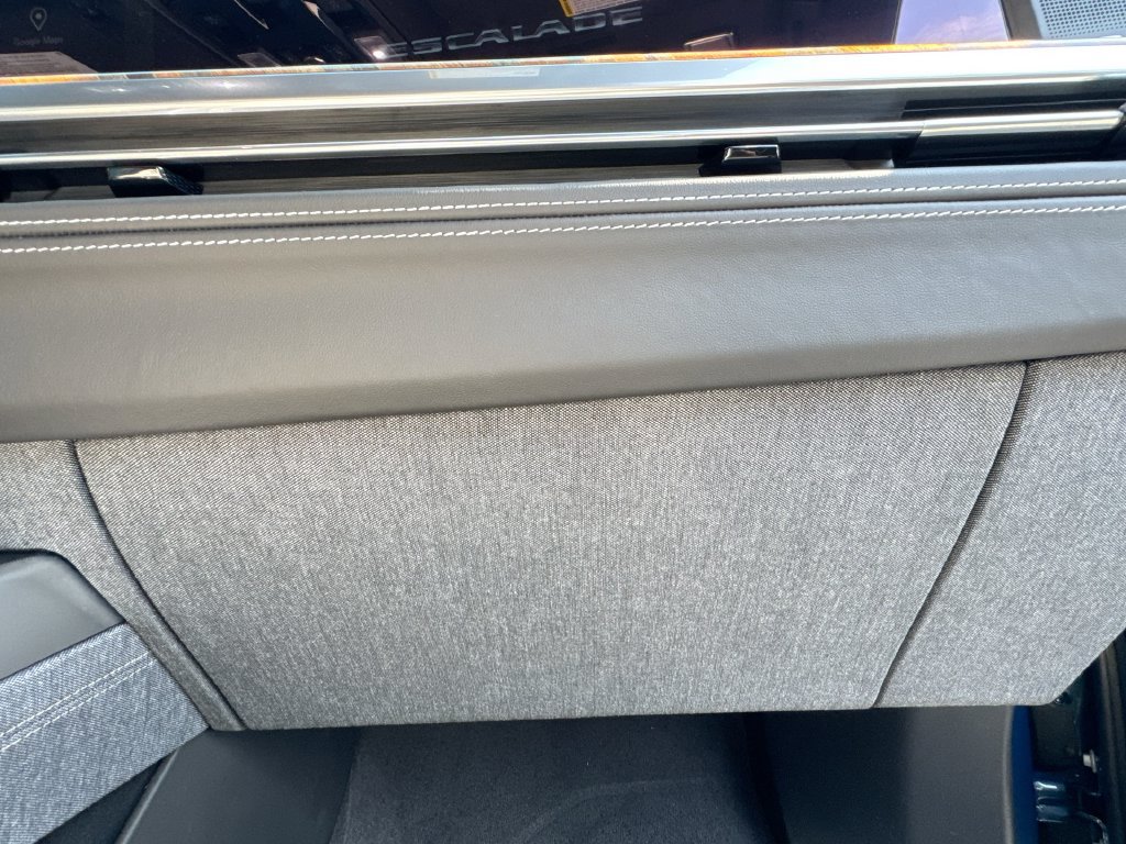 Used 2026 Cadillac Escalade Platinum Sport w/ LPO, Floor Liner Package RWD image 36
