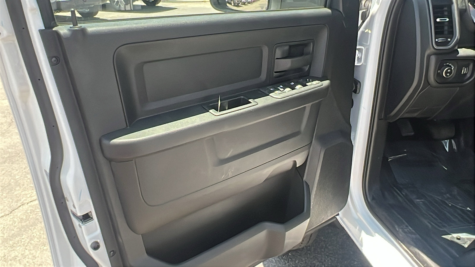 New 2025 RAM 5500 Tradesman image 14