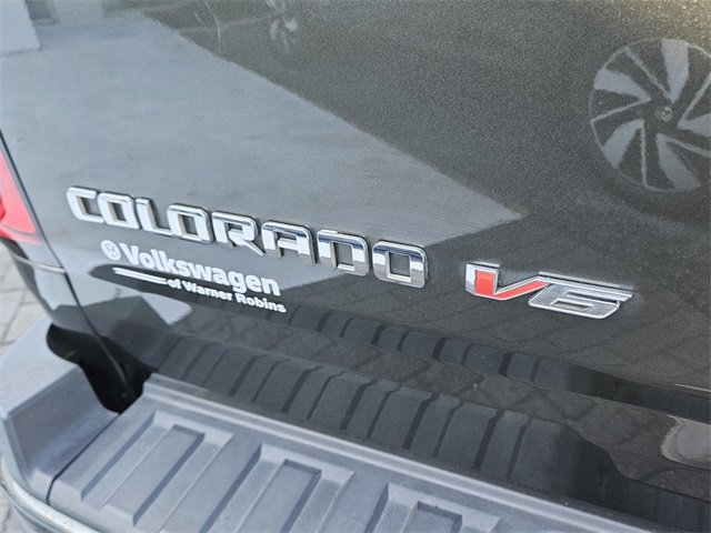 Used 2018 Chevrolet Colorado LT w/ LT Convenience Package image 11