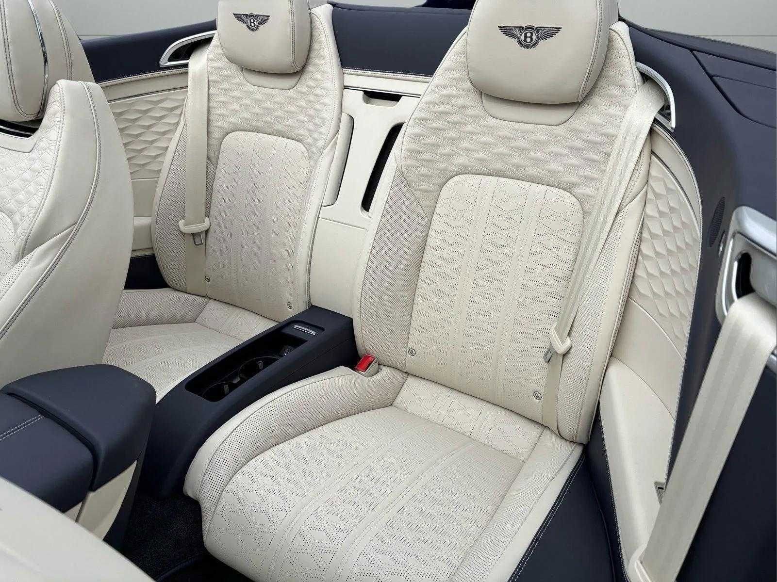 New 2025 Bentley Continental GT Speed image 16