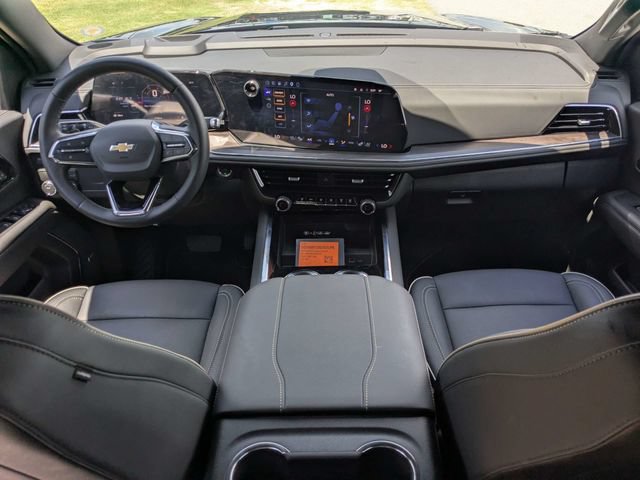 Used 2026 Chevrolet Tahoe Premier RWD image 15